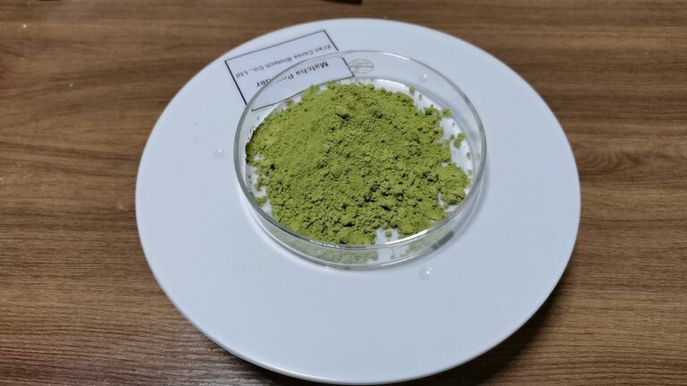 Matcha-Gelato: Zubereitung mit gr&uuml;nem Teepulver