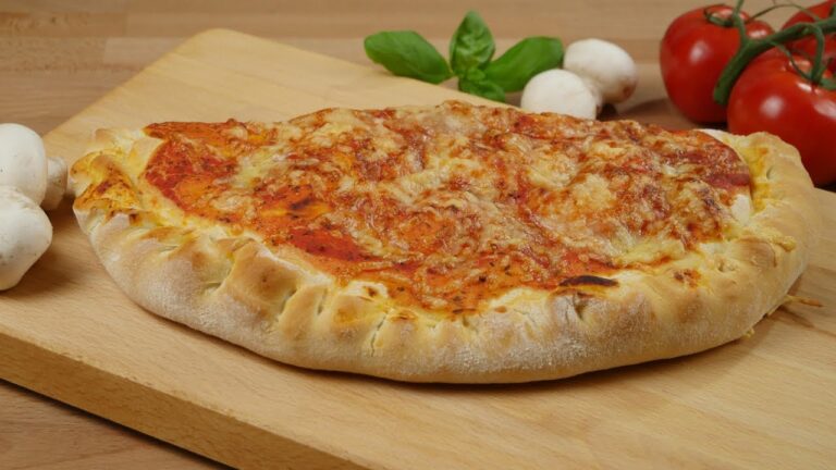 Einfache Zubereitung von Calzone: Ein k&ouml;stliches Rezept