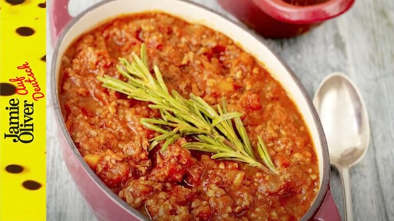 Schritt-f&uuml;r-Schritt Anleitung f&uuml;r Tagliatelle al Rag&ugrave;