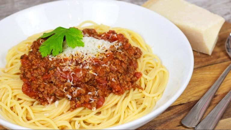 Leckere Zwiebel-Knoblauch Rezepte f&uuml;r Bolognese